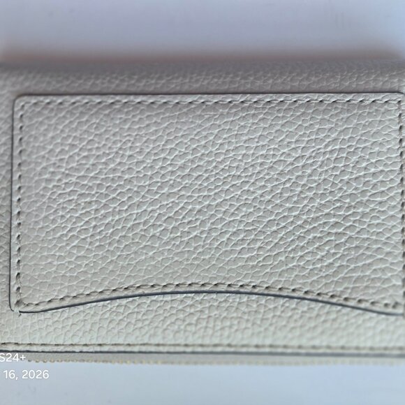 MICHAEL KORS PEBBLE LEATHER CROSSBODY & WALLET - Picture 8 of 15